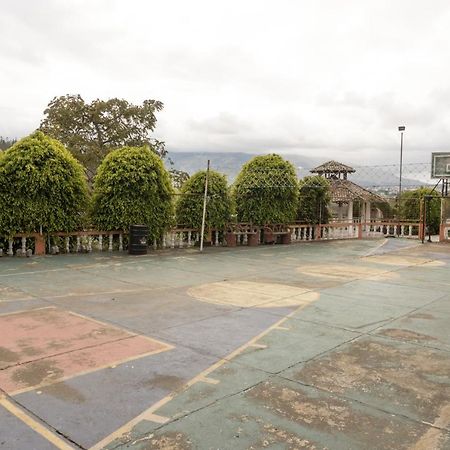 Hotel International Prestige Ambato Dış mekan fotoğraf