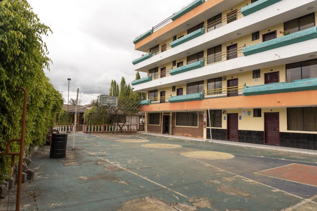 Hotel International Prestige Ambato Dış mekan fotoğraf
